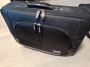 BTO Laptop tas tot 17.3 inch beschikbaar voor biedingen