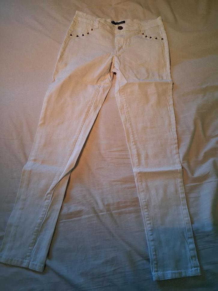 witte jeansbroek - maat 36, Kleding | Dames, Spijkerbroeken en Jeans, Zo goed als nieuw, W28 - W29 (confectie 36), Wit, Ophalen of Verzenden
