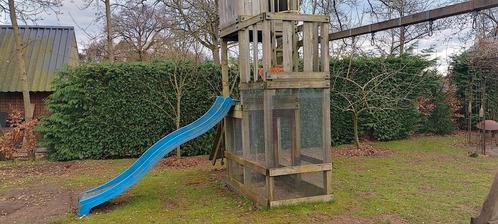 Houten speelhuis, Kinderen en Baby's, Speelgoed | Buiten | Speeltoestellen, Gebruikt, Glijbaan, Schommel, Ophalen