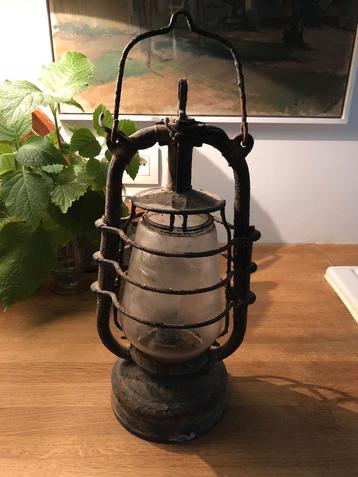 ANTIEKE LAMP MIJNLAMP STALLAMP IJZER GLAS beschikbaar voor biedingen