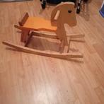 Cheval à bascule en bois, Enlèvement, Utilisé