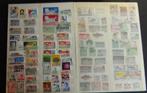 Postzegelalbum A4 (66) veel landen, Postzegels en Munten, Postzegels | Volle albums en Verzamelingen, Ophalen of Verzenden