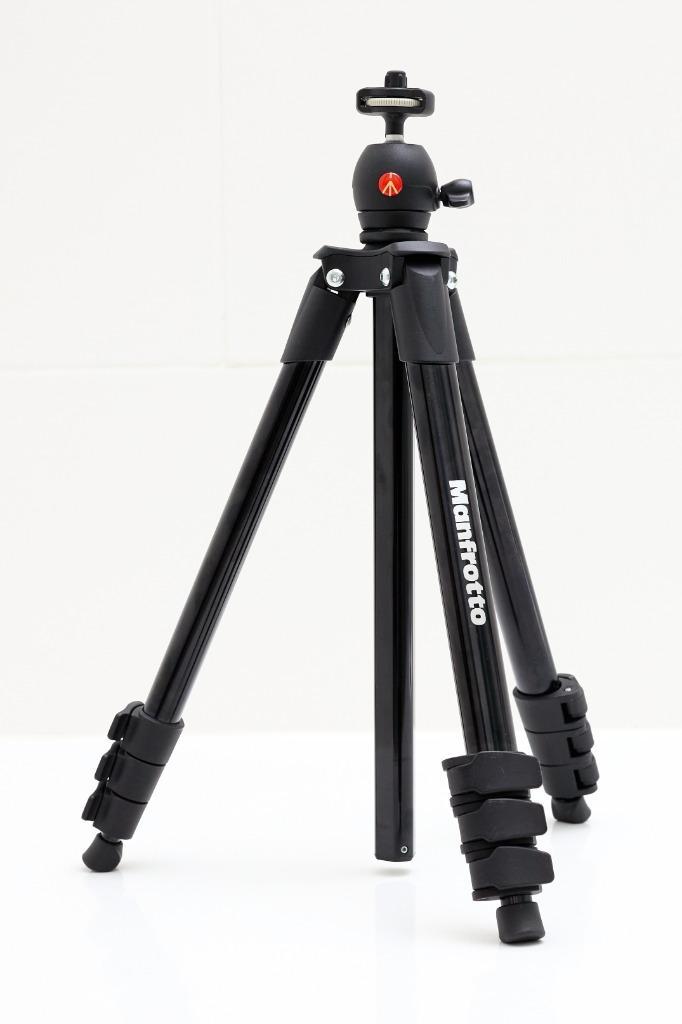 Manfrotto Compact Light Tripod + Ball Head & Carrying Bag, Audio, Tv en Foto, Fotografie | Statieven en Balhoofden, Gebruikt, Driepoot