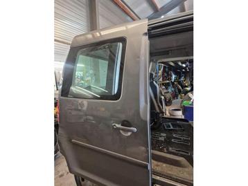 Schuifdeur rechts van een Volkswagen Caddy (LH7W) beschikbaar voor biedingen