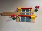 Brio 33388 spoorwegovergang, Kinderen en Baby's, Speelgoed | Houten speelgoed, Ophalen of Verzenden, Zo goed als nieuw