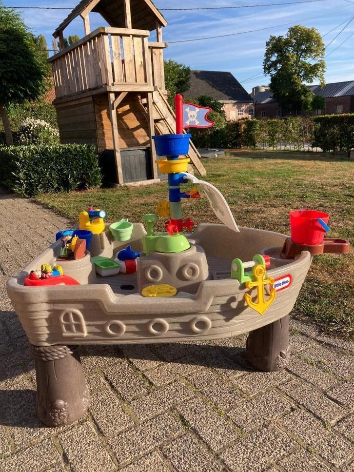 Little Tikes piratenboot Watertafel, Kinderen en Baby's, Speelgoed | Speeltafels, Zo goed als nieuw, Ophalen