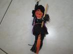 Halloween : Sorcière avec balai, Hobby & Loisirs créatifs, Enlèvement ou Envoi, Comme neuf, Décoration