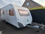 Knaus met stapelbed, Caravans en Kamperen, Rondzit, 5 tot 6 meter, Knaus, Tot en met 4