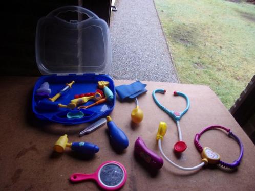 Doktertasje met  dubbele inhoud, Kinderen en Baby's, Speelgoed | Educatief en Creatief, Gebruikt, Ophalen of Verzenden
