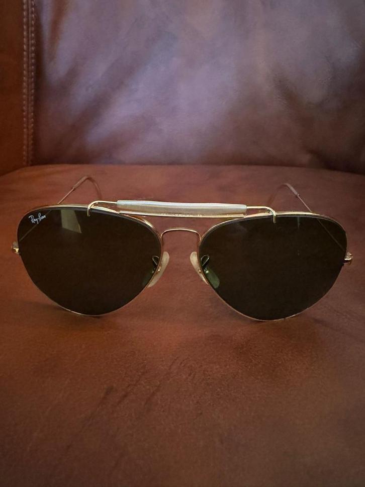 Vintage B&L Ray-Ban Aviator Outdoorsman 62mm zonnebril O21, Bijoux, Sacs & Beauté, Lunettes de Soleil & Lunettes | Hommes, Comme neuf
