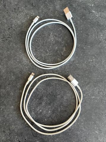 Kabel USB-A naar lightning beschikbaar voor biedingen
