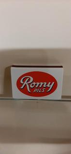 Romy pils Roman lucifers in mint staat, Ophalen, Zo goed als nieuw