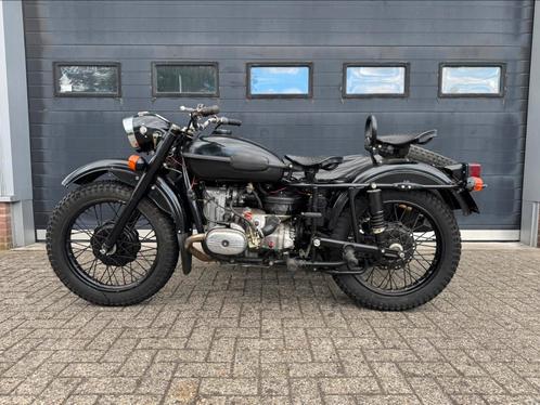 Ural IMZ zijspan | Gerestaureerd | 1988, Motoren, Motoren | Zijspanmotoren, 2 cilinders, Ophalen