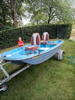 Plezier of vissers boot met trailer, Ophalen, Zo goed als nieuw