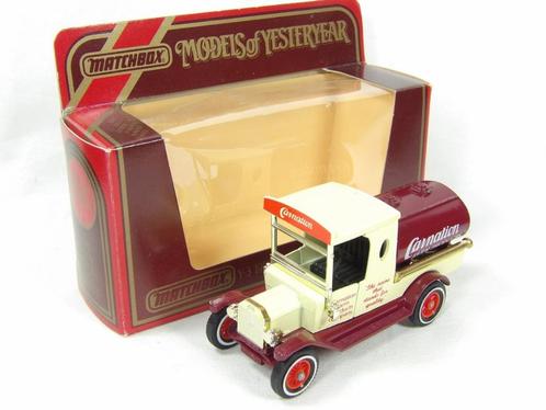 KA08 - Models of Yesteryear - Y03 Ford Tanker Carnation (2), Hobby en Vrije tijd, Modelauto's | 1:43, Ophalen of Verzenden