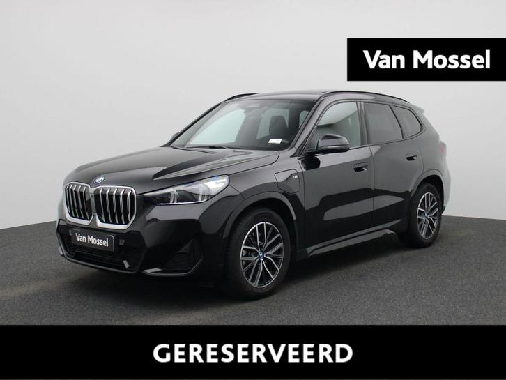 BMW X1 xDrive25e M-PACK | PANODAK | ZETELVERWARMING | CARPLA, Auto's, BMW, Bedrijf, Te koop, X1, 4x4, Alarm, Bluetooth, Centrale vergrendeling