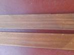 2 terrasplanken hardhout 1m70x9x1,2 geribbeld aan 2 zijden., Ophalen, Gebruikt, Hout