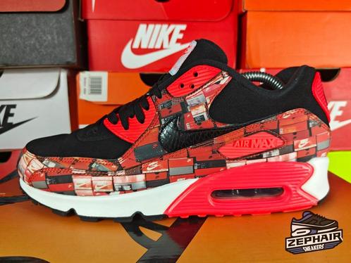 Nike Air Max 90 Atmos 'We Love Nike' EU42,5 2018, Kleding | Heren, Schoenen, Gedragen, Sneakers, Overige kleuren, Ophalen of Verzenden