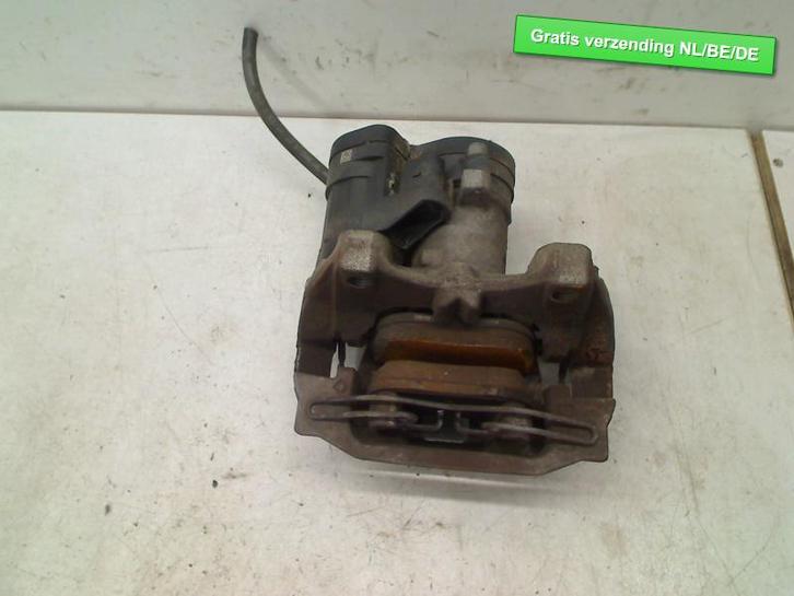 REMKLAUW LINKS ACHTER Golf VIII (CD1) (5R3615405), Auto-onderdelen, Remmen en Aandrijving, Volkswagen, Gebruikt