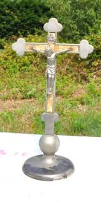 crucifix a poser en metal avec pied rond, Ophalen of Verzenden