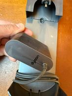 Dyson station mural & chargeur 220V pour V7 & V8 parfait eta, Ophalen of Verzenden, Zo goed als nieuw