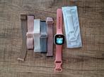 Fitbit versa 3 met origineel bandje + 6 extra + laadkabel., Handtassen en Accessoires, Smartwatches, Ophalen, Zo goed als nieuw