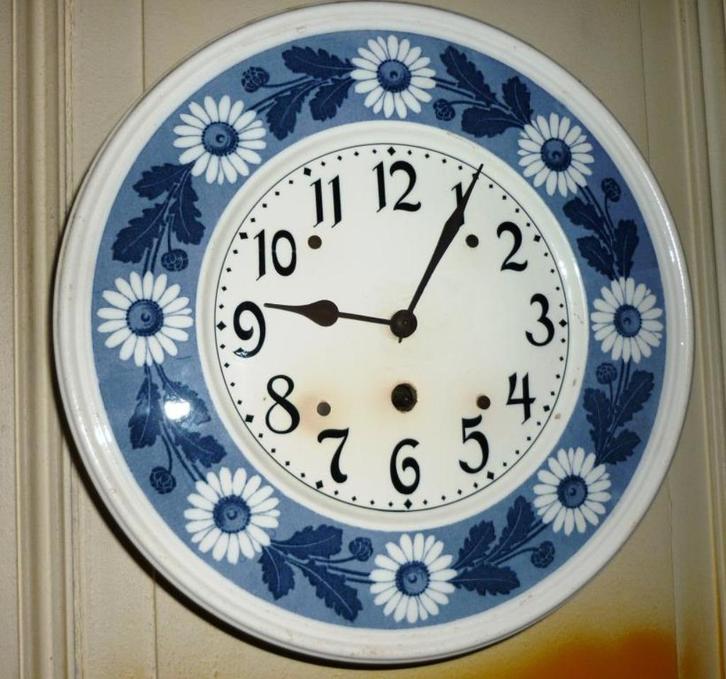 Wandklok, Huis en Inrichting, Woonaccessoires | Klokken, Gebruikt, Wandklok, Analoog, Ophalen of Verzenden