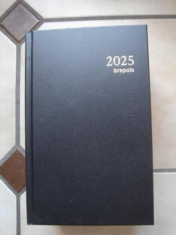 Set van 5 BREPOLS 2025-dagboeken en 2 BREPOLS 2024-dagboeken beschikbaar voor biedingen