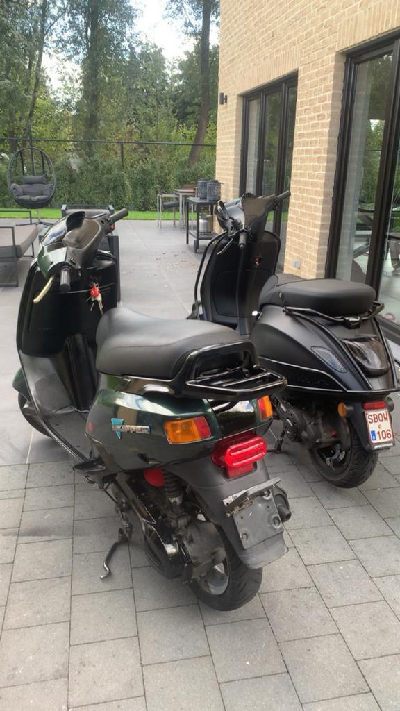 Piaggio skipper en vespa sprint b klasse, Fietsen en Brommers, Scooters | Piaggio, Zo goed als nieuw, Overige modellen, Klasse B (45 km/u)