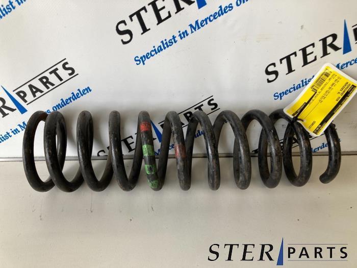 Ressort de suspension avant d'un Mercedes SL, Autos : Pièces & Accessoires, Suspension & Châssis, Mercedes-Benz, Utilisé, 3 mois de garantie