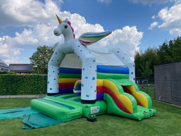 Springkasteel unicorn beschikbaar voor biedingen