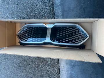 BMW IX2 Grille uit 2025 beschikbaar voor biedingen
