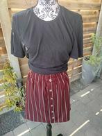 Gestreepte rok Pull & Bear maat M, Kleding | Dames, Rokken, Maat 38/40 (M), Bruin, Ophalen of Verzenden, Zo goed als nieuw