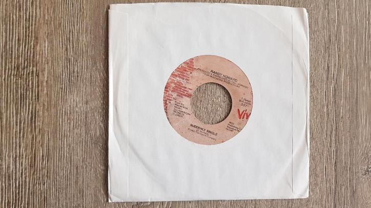 7" Randy Howard - Suddenly single / The wedding prayer, Cd's en Dvd's, Vinyl Singles, Gebruikt, Single, Country en Western, 7 inch