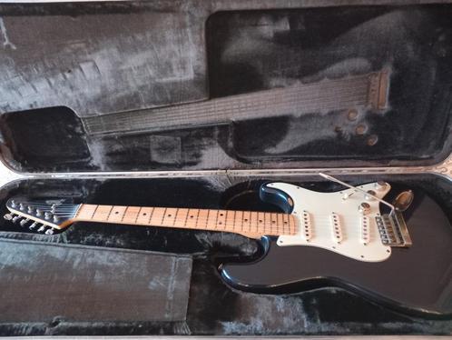 Fender " THE STRAT " U.S.A. - 1981, Musique & Instruments, Instruments à corde | Guitares | Électriques, Utilisé, Solid body, Fender