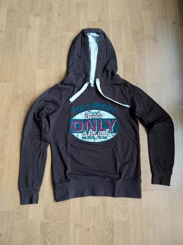 Bruine hoodie van Only - Maat S beschikbaar voor biedingen