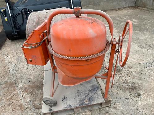 Betonmolens te koop, Doe-het-zelf en Bouw, Betonmolens, Ophalen