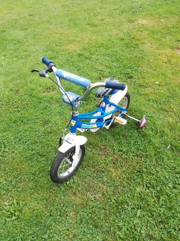 vélo enfant 12 pouces avec stabilisateurs beschikbaar voor biedingen