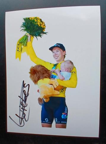 Gesigneerde foto van Lorena Wiebes.  beschikbaar voor biedingen