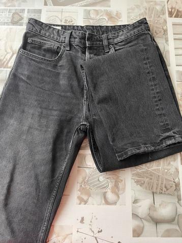 Zwarte jeans eur 36 beschikbaar voor biedingen