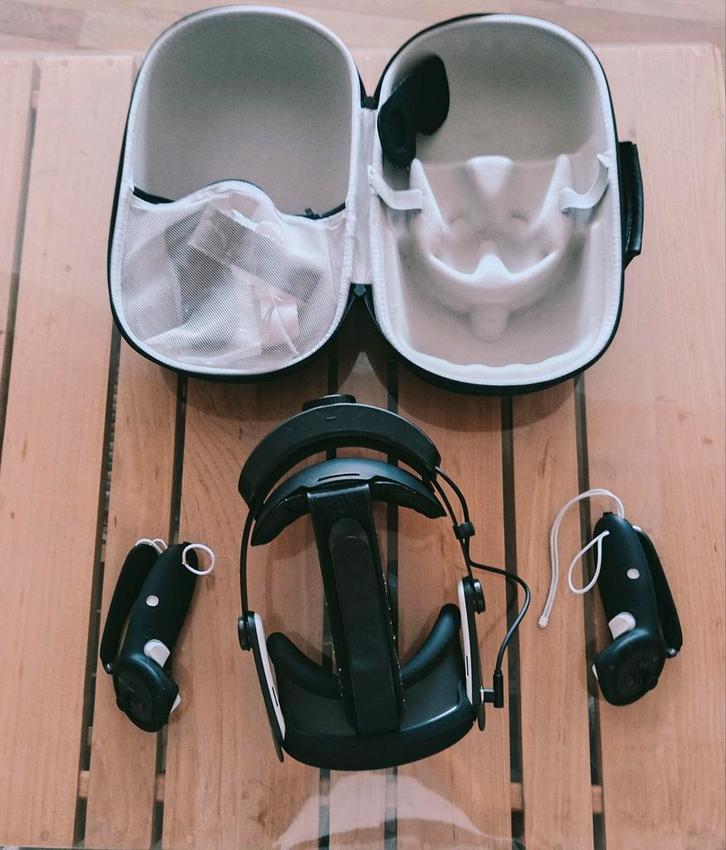 A vendre comme neuf, Consoles de jeu & Jeux vidéo, Virtual Reality, Comme neuf, Lunettes VR, Enlèvement