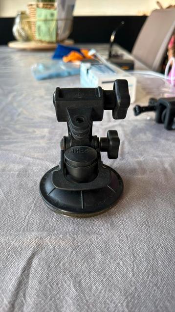 Go pro hero suction cup beschikbaar voor biedingen