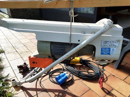 Elektrische takel 200kg., Doe-het-zelf en Bouw, Lieren en Takels, Gebruikt, Elektrisch, Ophalen