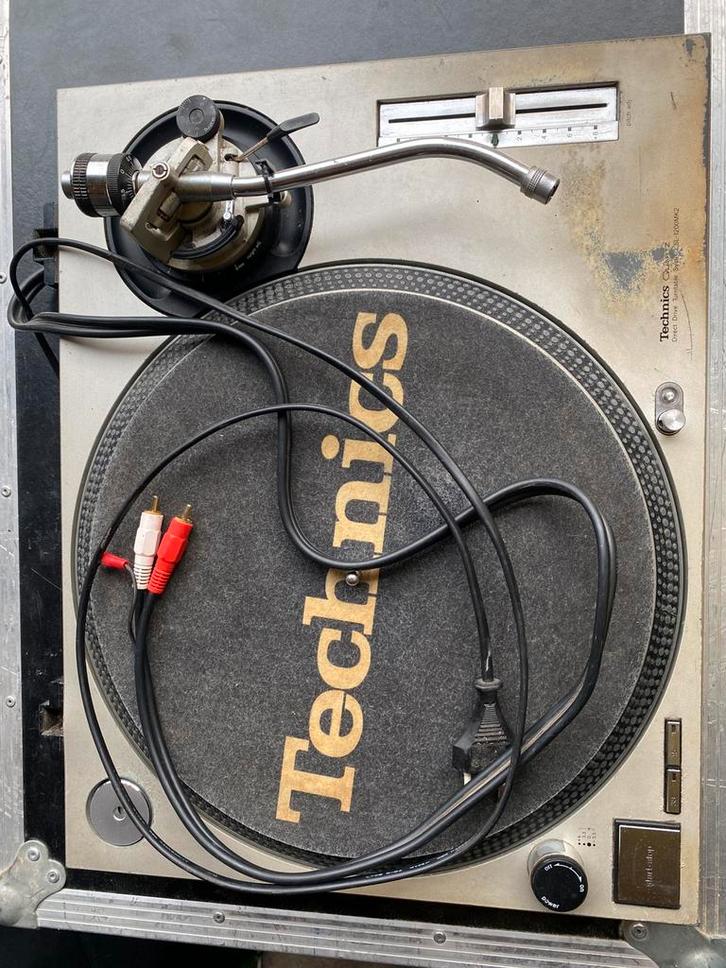 Technics SL1200 MK2, TV, Hi-fi & Vidéo, Tourne-disques, Utilisé, Tourne-disque, Technics, Réglage pitch, Enlèvement