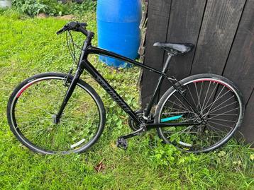 VELO DE FEMME SPORT DE MARQUE SPECIALIZER beschikbaar voor biedingen