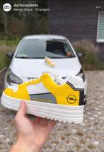Opel thema schoenen, Kleding | Heren, Sneakers, Ophalen of Verzenden, Wit, Zo goed als nieuw