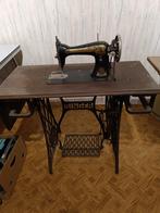 Ancienne machine à coudre, Antiquités & Art, Enlèvement