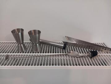 Cocktail set beschikbaar voor biedingen