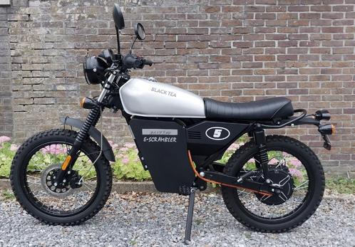 E-Scrambler Bonfire Elektrische brommer als nieuw, Fietsen en Brommers, Brommers | Overige merken, Zo goed als nieuw, Klasse B (45 km/u)