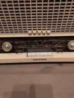 Oud radio + 2 vaasen Christal + 1 chinées vaas, Antiek en Kunst, Ophalen